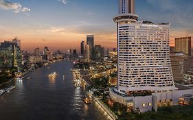 โรงแรมมิลเลนเนียม ฮิลตัน กรุงเทพ